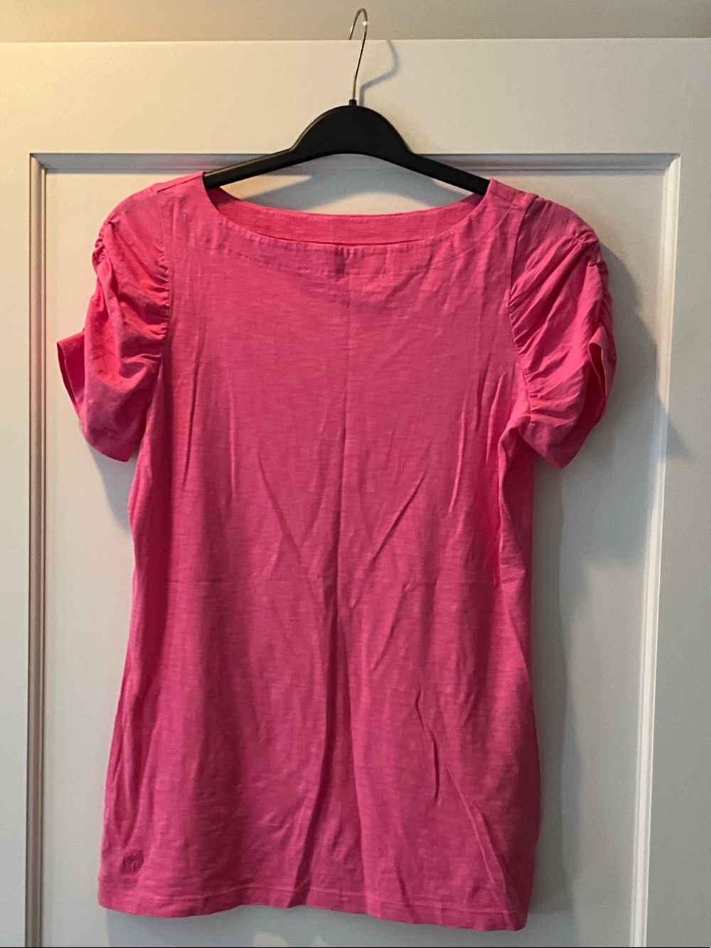 Lilly Pulitzer Bright Pink Short Sleeve Ruched Tee